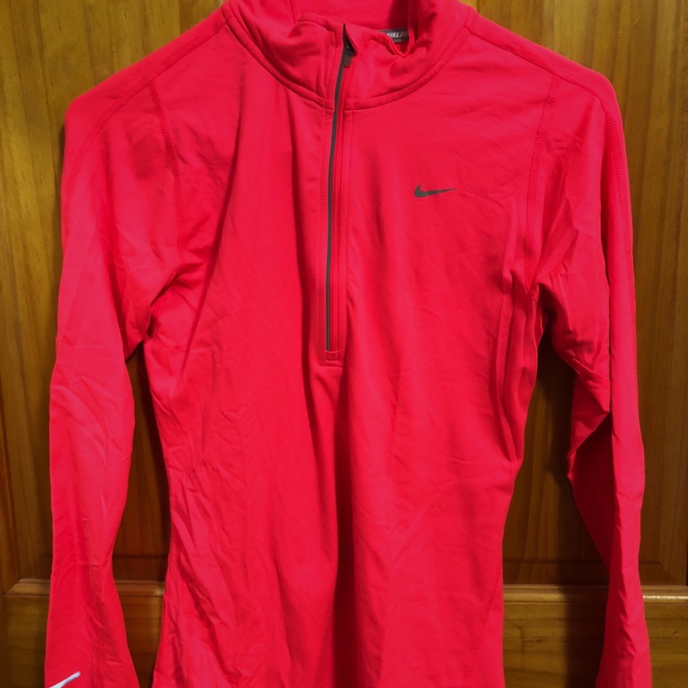 Nike pullover